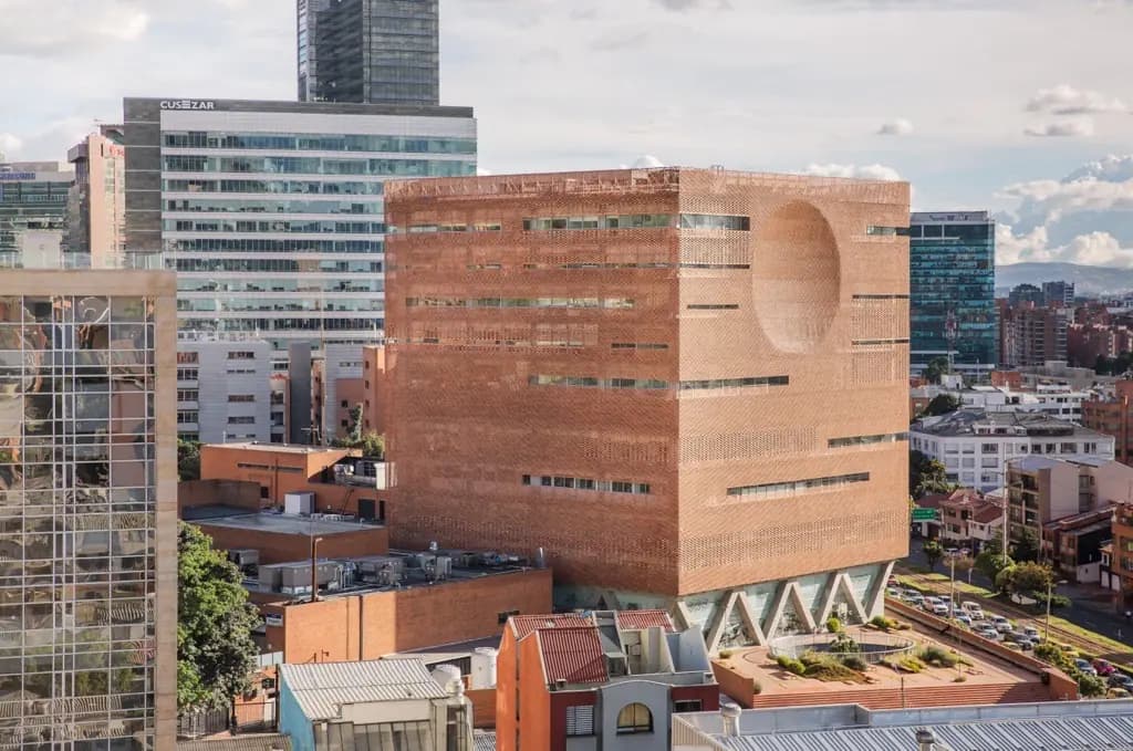 Fundacion Santa Fe de Bogota — Bogota, Colombia