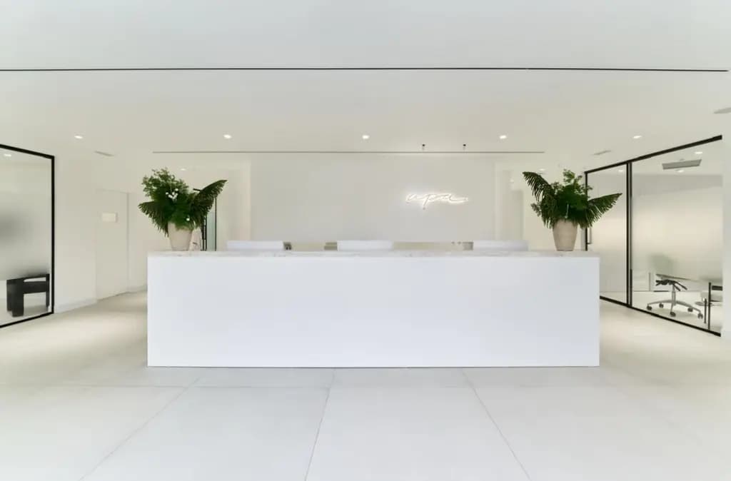 Apa Aesthetic — Dubai, UAE