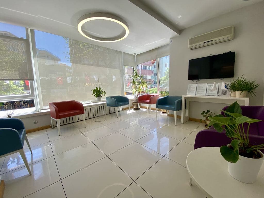 Evrensel Agiz Ve Dis Sagligi Merkezi — Ankara, Turkey