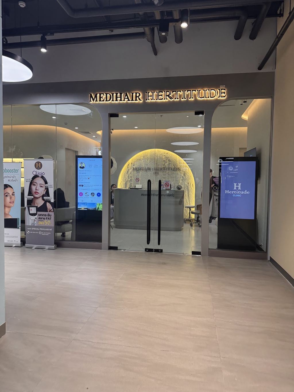 Medi Hair Emsphere — Bangkok, Thailand