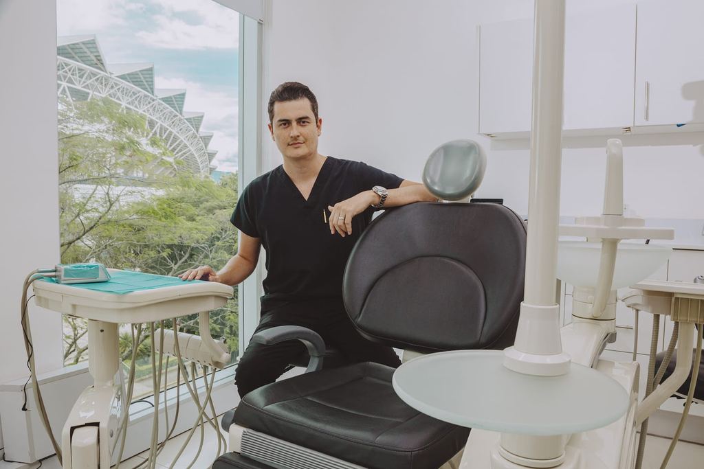 Dental Implant Center Costa Rica — San José, Costa Rica