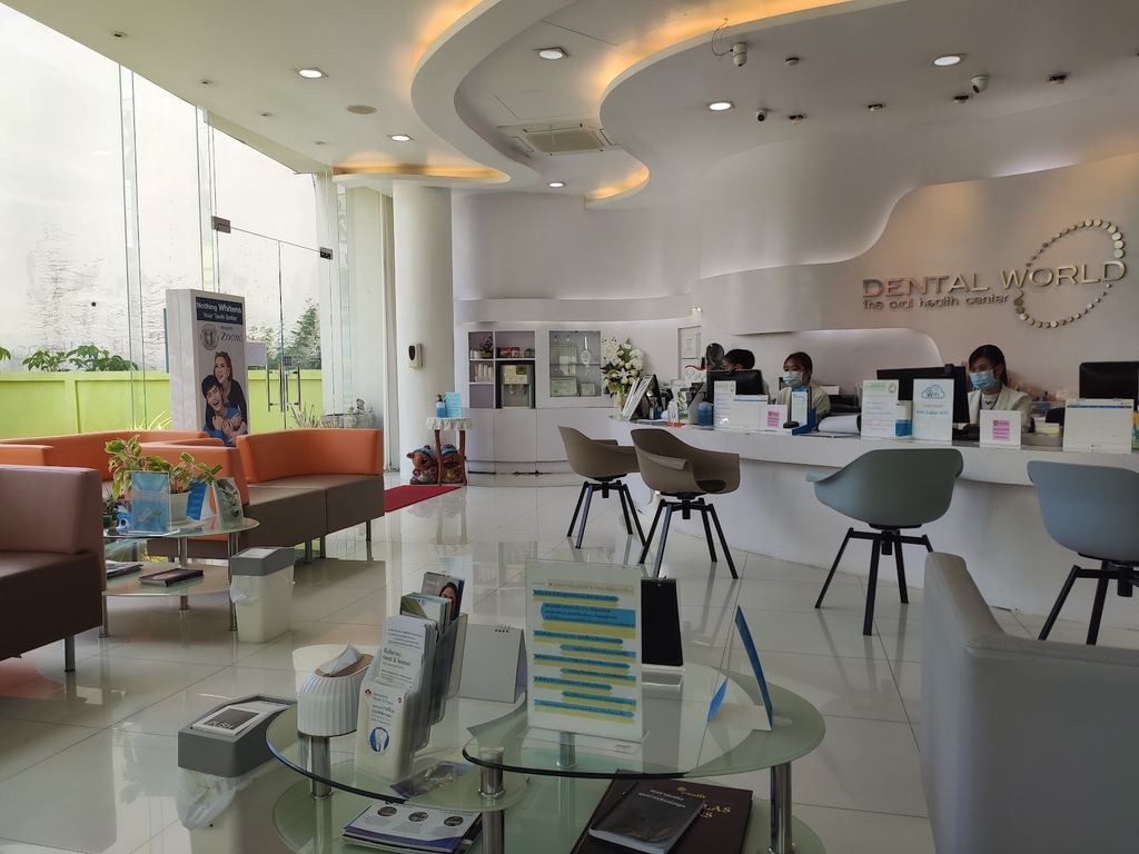 Dental World Clinic — Bangkok, Thailand