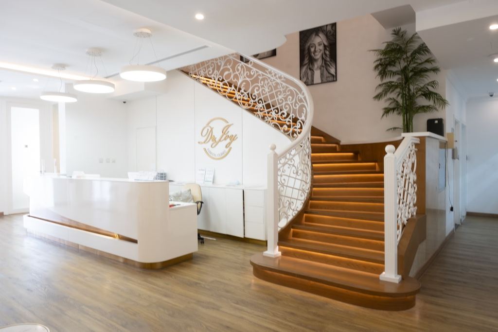 Dr. Faisal Al Qaq Dental Clinic — Dubai, UAE