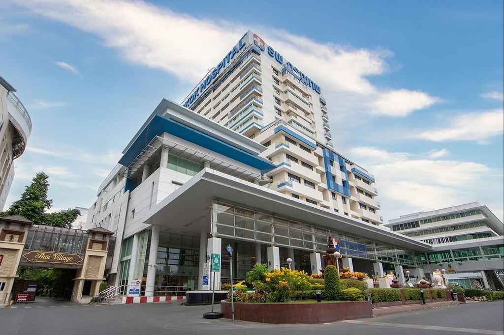 Bangkok Hospital — Bangkok, Thailand