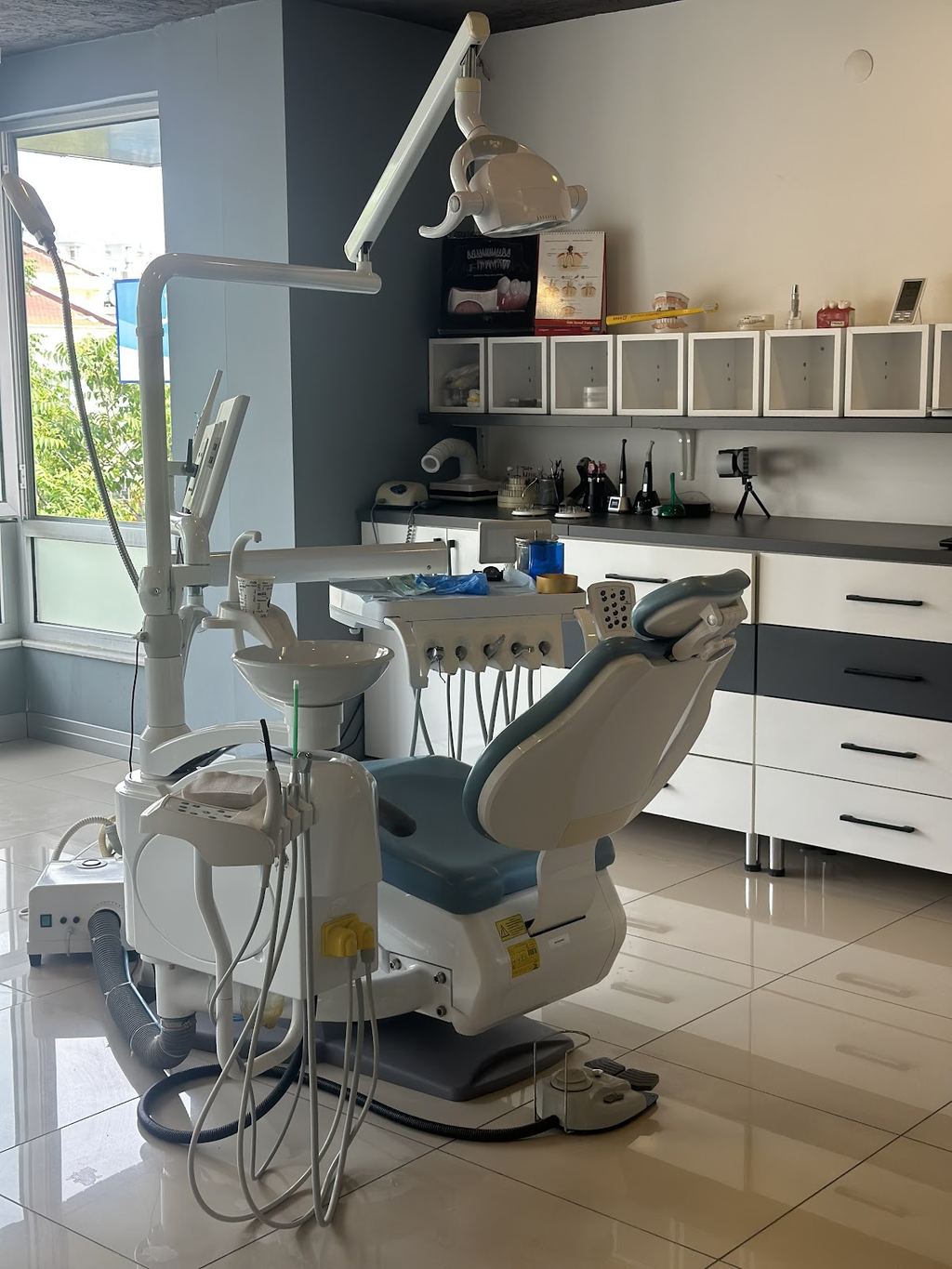 DentVita Antalya Dental Center — Antalya, Turkey