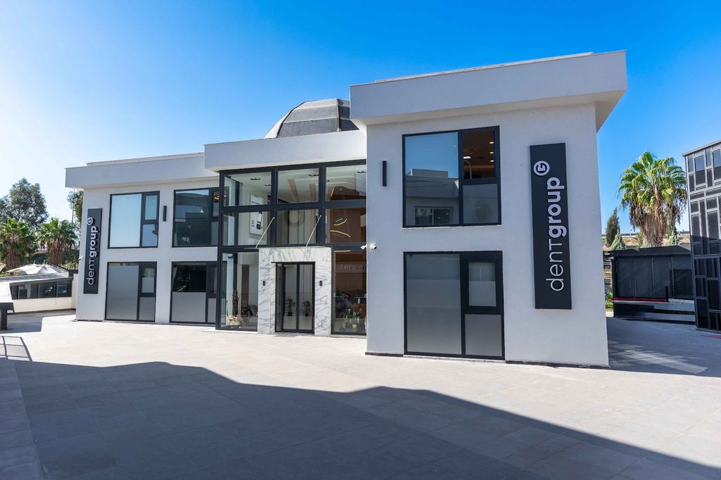 Dentgroup İzmir-Bornova Diş Kliniği — Izmir, Turkey