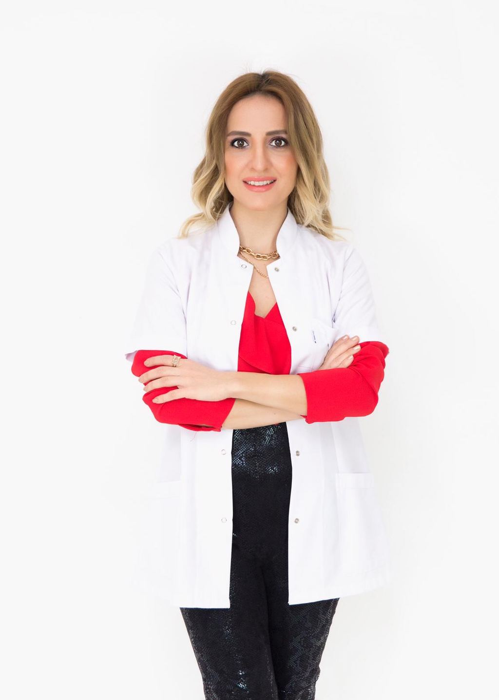 Ankara İmplant Diş Tedavisi ve Fiyatları , Gülüş Tasarımı ,Diş Hekimi Uzm.Dt. Ela Çabuk Renklibay, — Ankara, Turkey