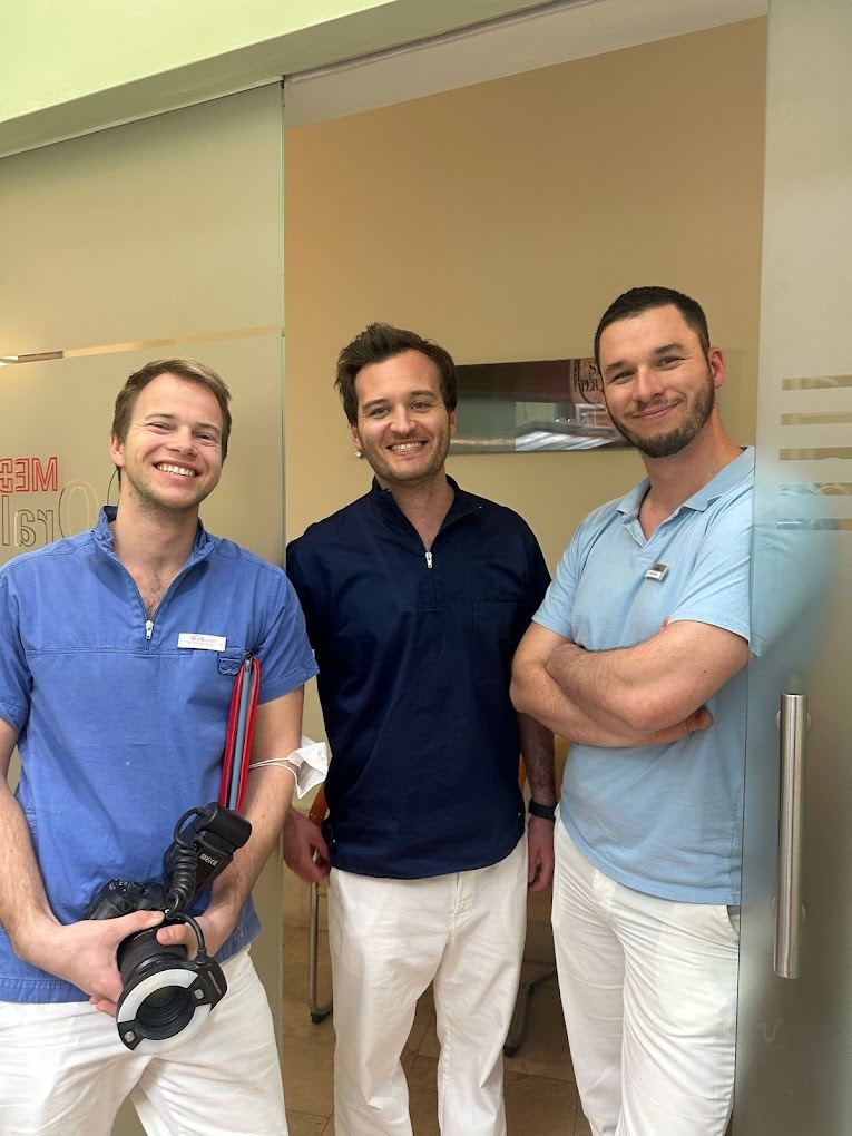 Studio Oral Maxillofacial Surgery, Dental Clinic Private — Budapest, Hungary