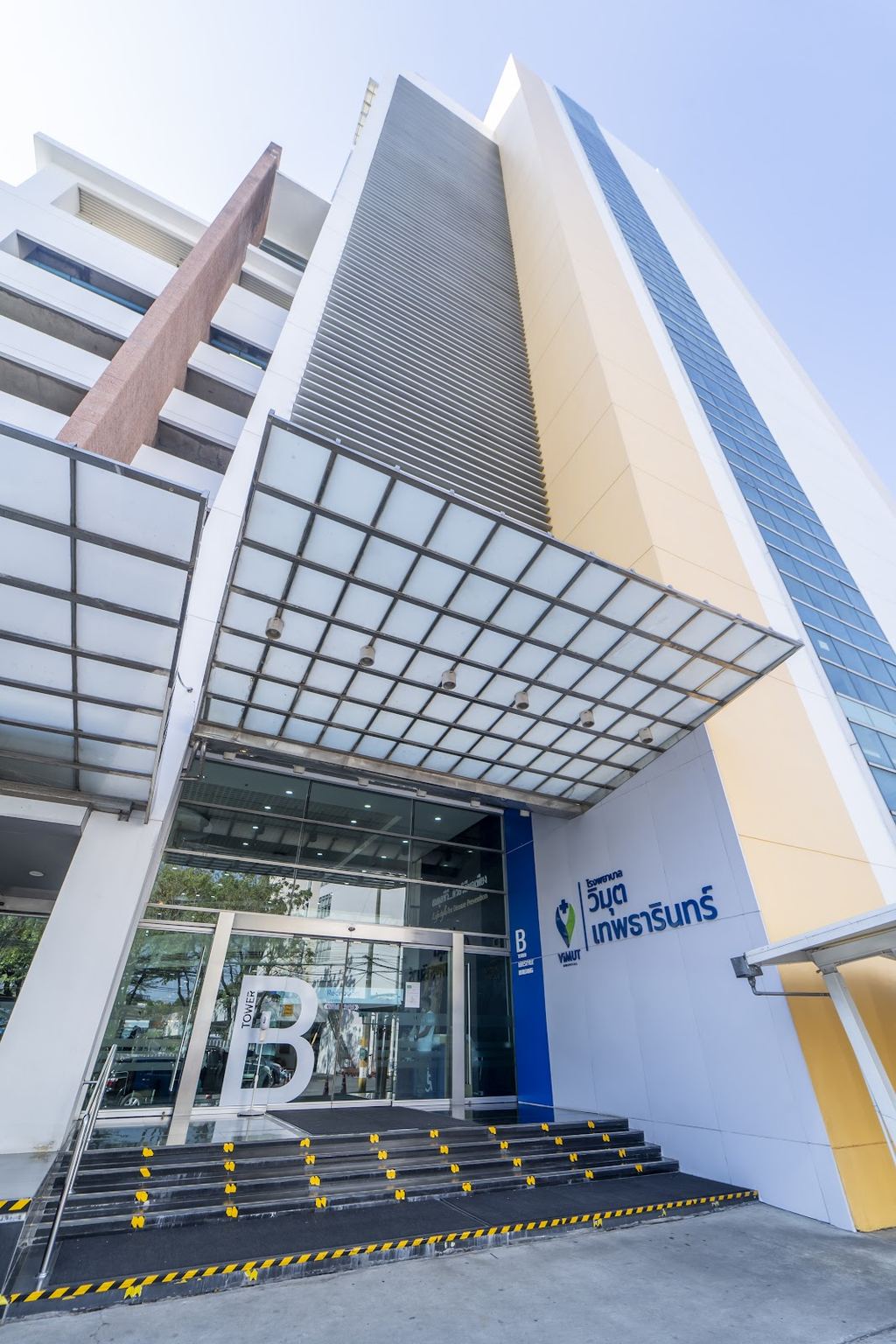 ViMUT Theptarin Rama 4 Hospital — Bangkok, Thailand