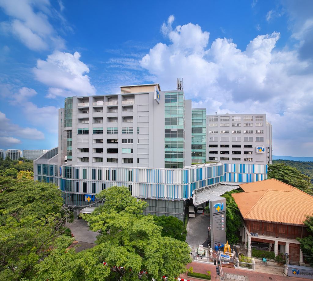 Thonburi Bamrungmuang Hospital — Bangkok, Thailand
