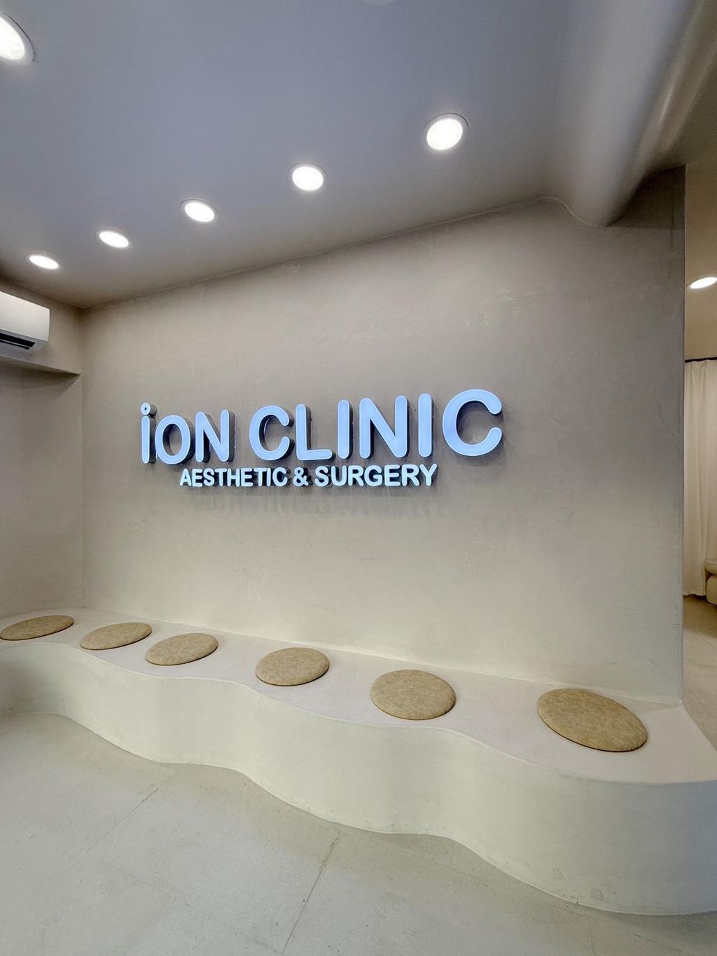 ION Clinic Bangkok (International Aesthetic & Surgery Center) — Bangkok, Thailand