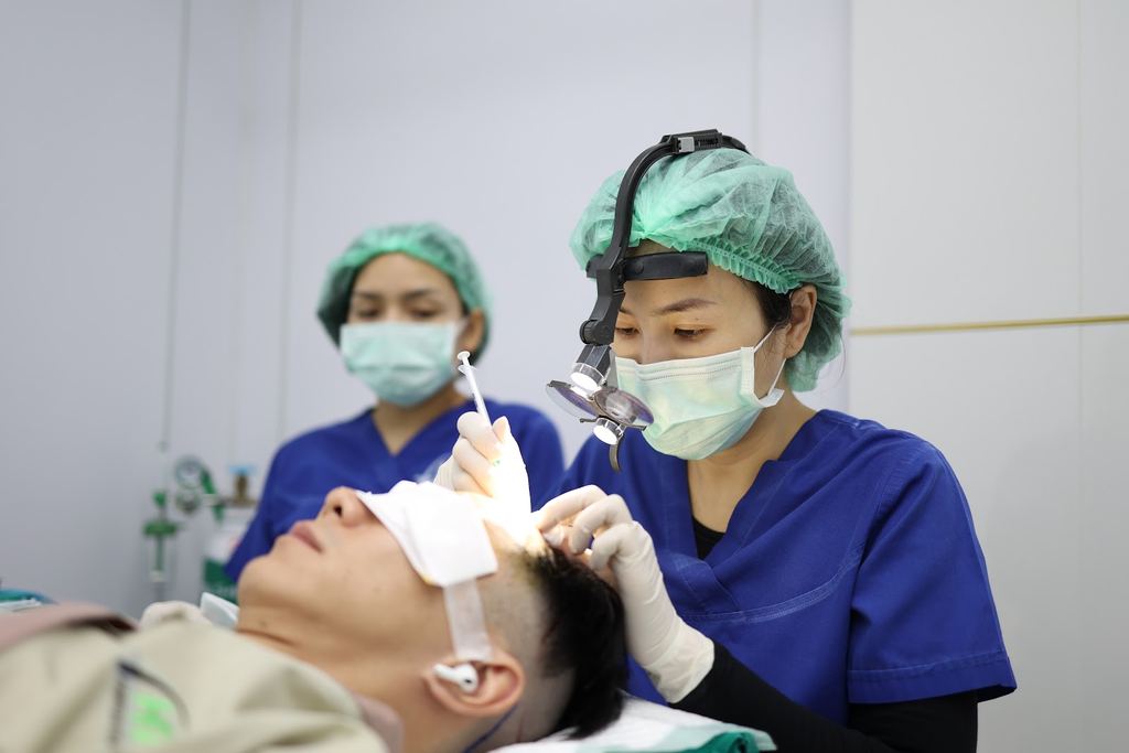 Hairtran Clinic — Bangkok, Thailand
